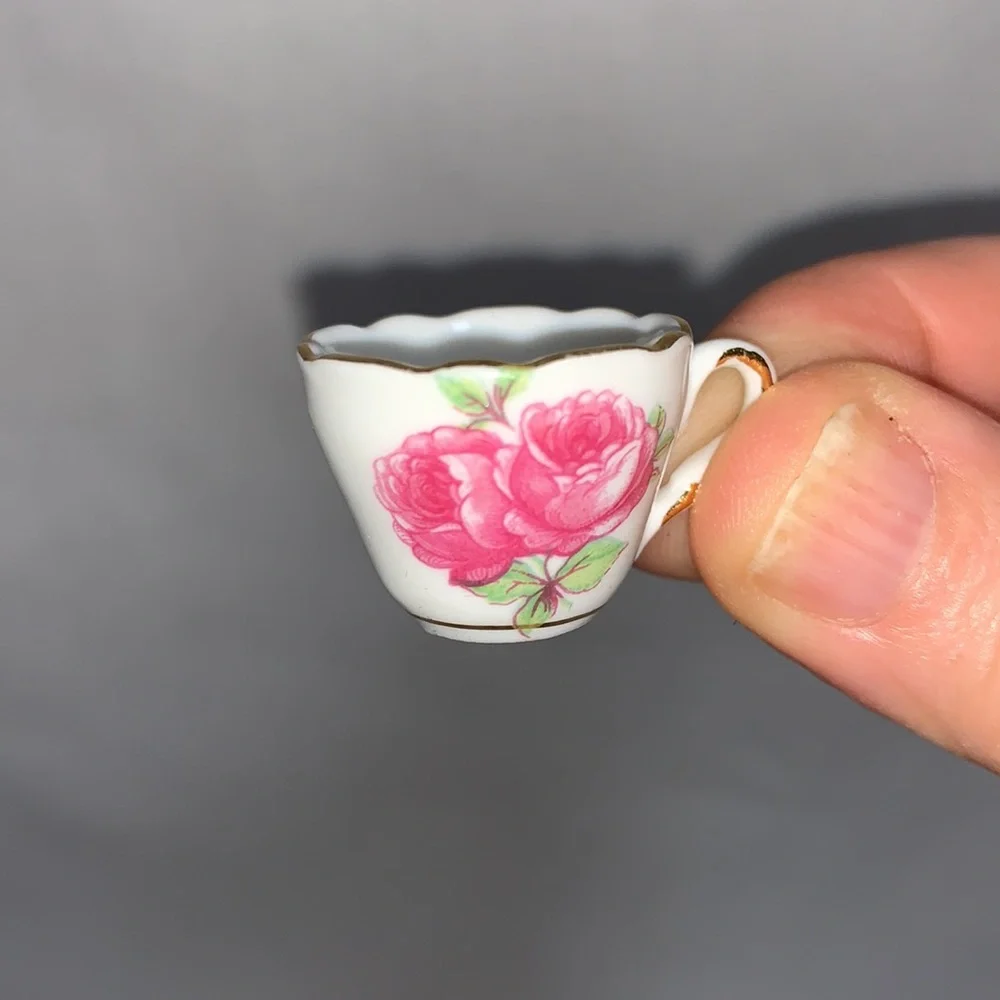 Miniature child/ dollhouse tea service set. Porcelain. From Germany - Picture 5 of 9